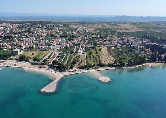 Vikendica Maska Sveti Filip i Jakov