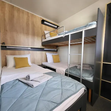 Maska * סבטי פיליפ אי ג'קוב